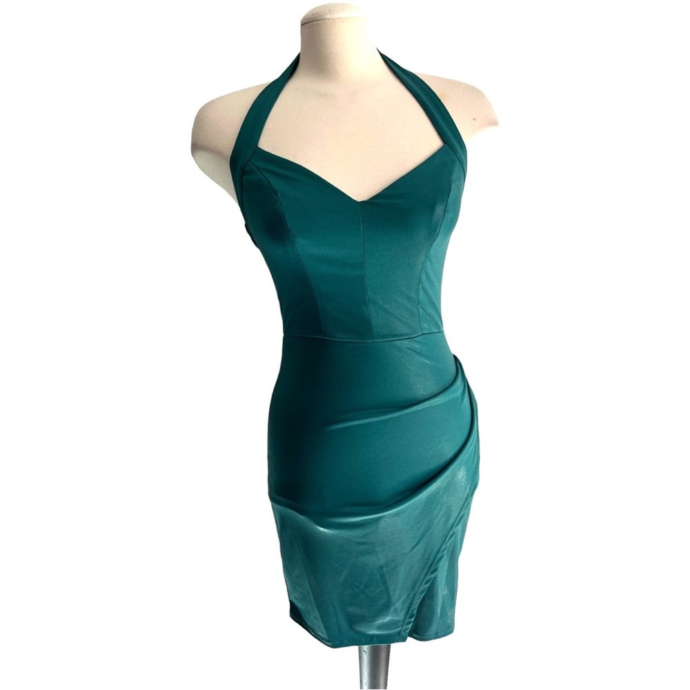 City Triangles Green Halter Cocktail Dress